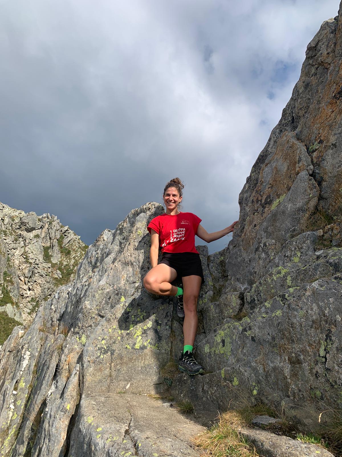 La nostra tuttofare Isabella con la maglia del rifugio